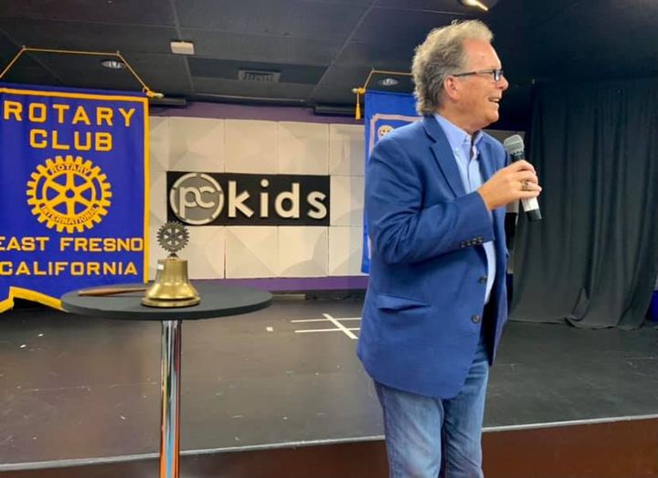 Flindt Andersen (Founder/Pres of P.A.I.N.) presented on July 28, 2021 at the East Fresno Rotary Club. After the presentation about the opioids and fentanyl crisis, each of the 34 attendees received a box of Narcan. That is a possible 64 lives that will be saved.